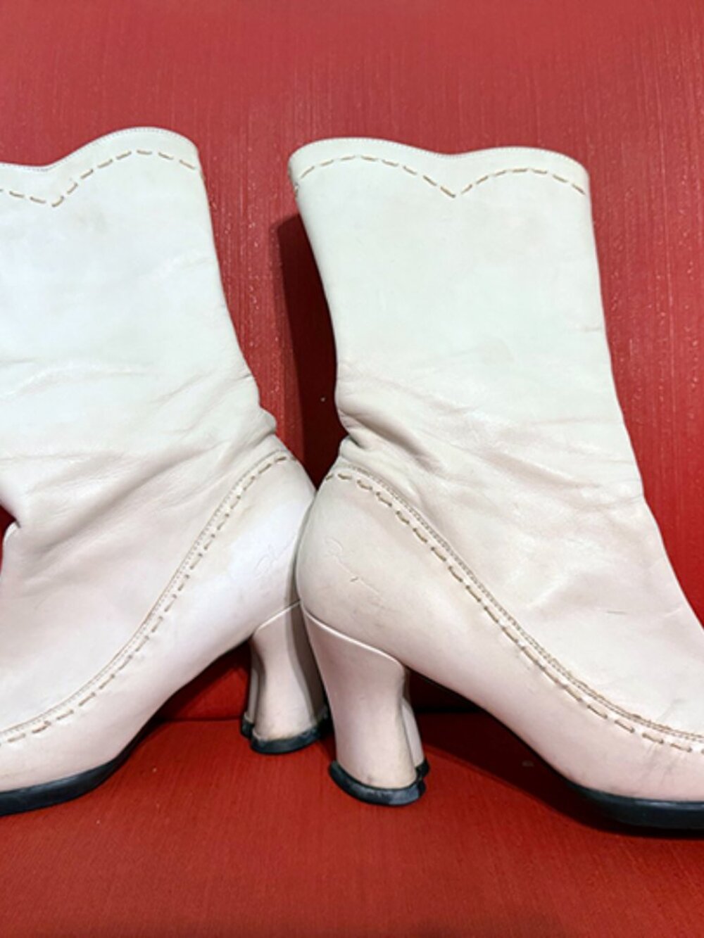 RARE John Fluevog Hi Choice white womens mid calf boots size 9 - Picture 13 of 13